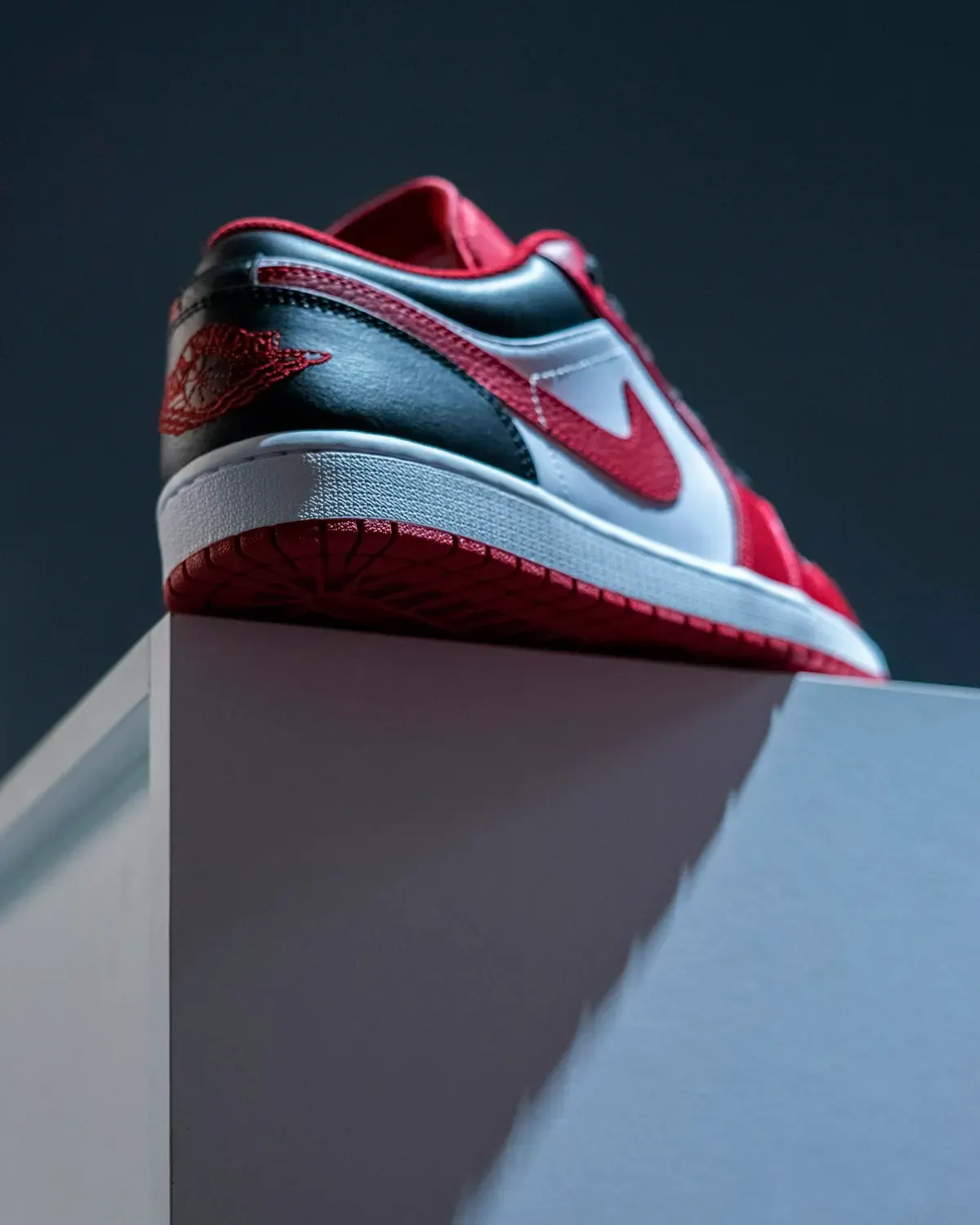 Nike SB Dunk Low “NYC Pigeon”